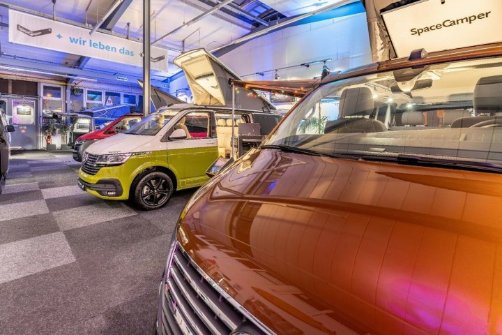 Unser letzter VW T6.1 als Basisfahrzeug für SpaceCamper ClassicOpen oder LightOpen in Vollausstattung Unser letzter VW T6.1 als Basisfahrzeug für SpaceCamper ClassicOpen oder LightOpen in Vollausstattung